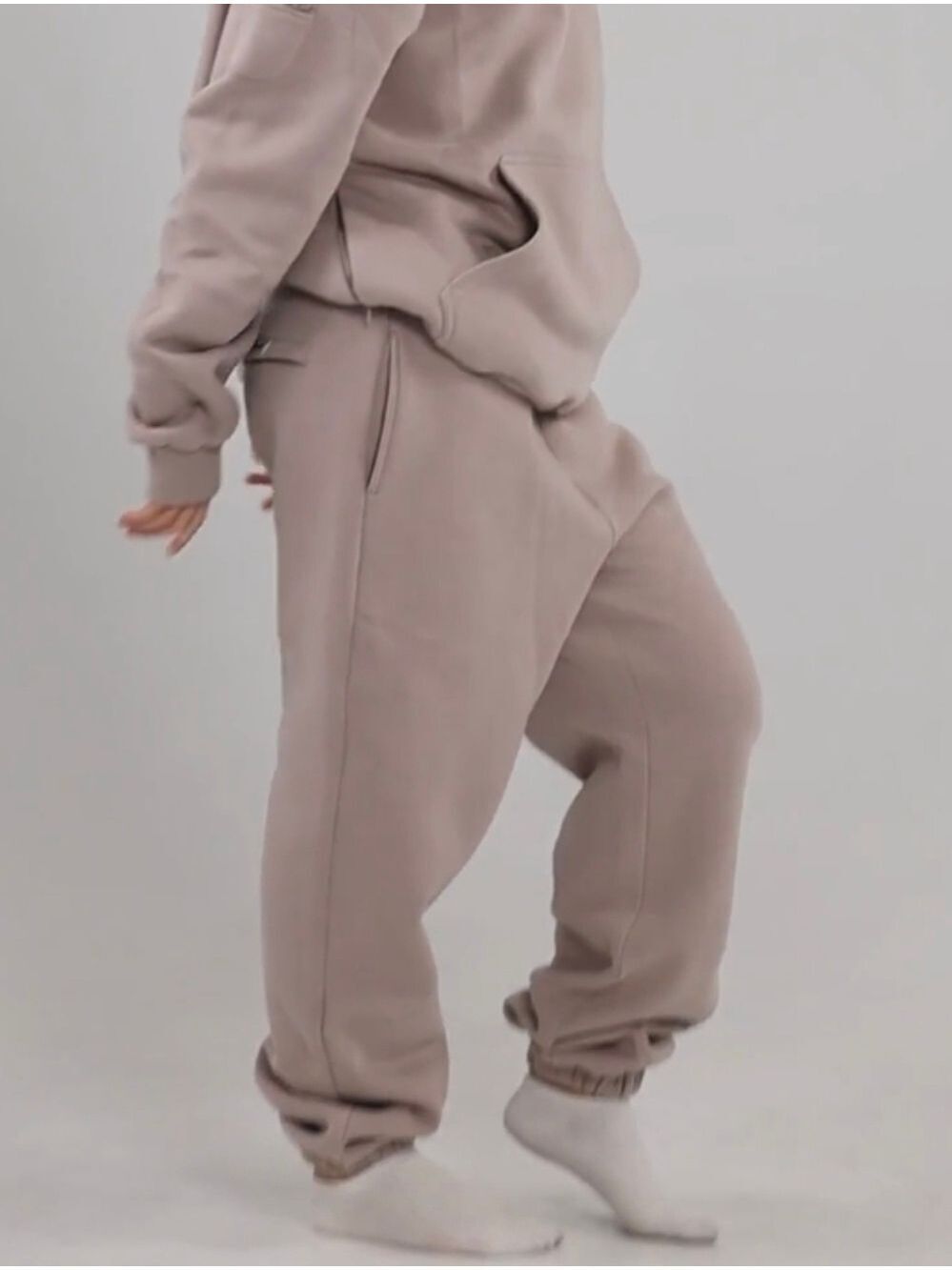 Comfrt Unisex Oversized Fit Travel Essentials Sweatpants In Bark (Taupe) Size 2X